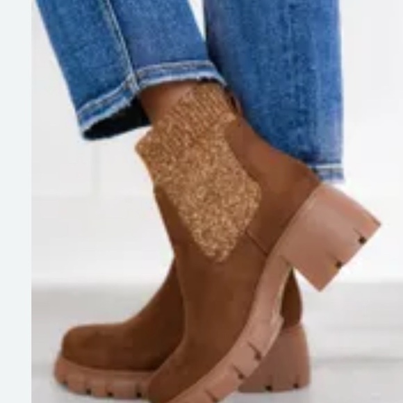 Steve Madden Chic Brown Knit Ankle Boots - Picture 1 of 14